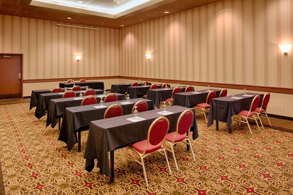 Hotel RED LION REDDING